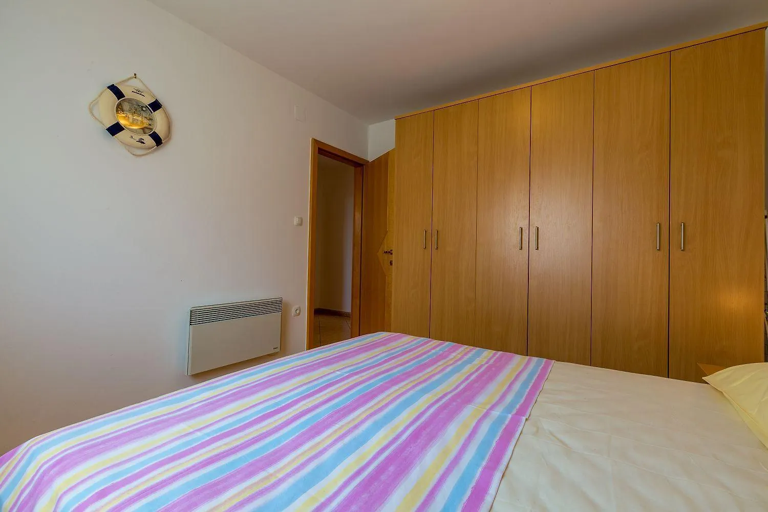 Mediterranes Apartment Nur 350 Meter Zum Strand Mit Meerblick, Elektrogrill, Privatparkplatz Dramalj