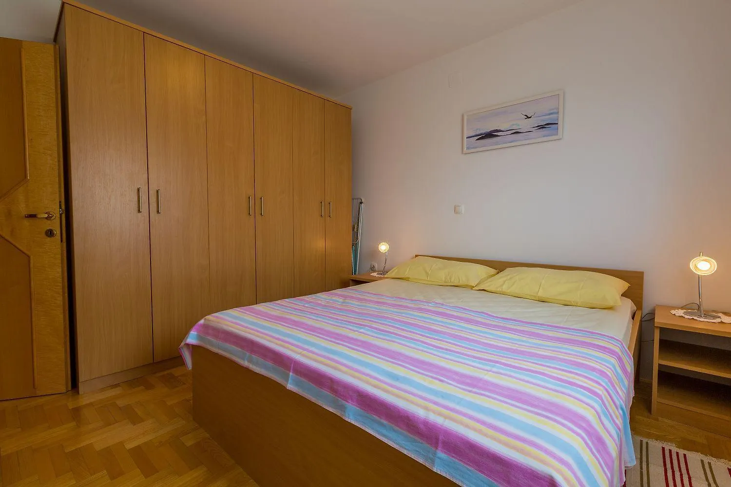 Mediterranes Apartment Nur 350 Meter Zum Strand Mit Meerblick, Elektrogrill, Privatparkplatz Dramalj