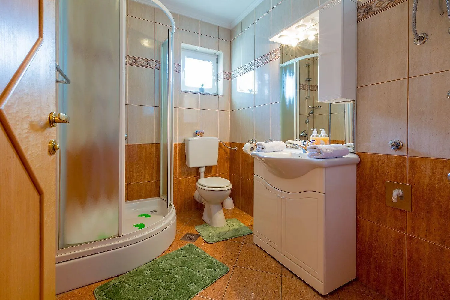 דראמליי Mediterranes Apartment Nur 350 Meter Zum Strand Mit Meerblick, Elektrogrill, Privatparkplatz